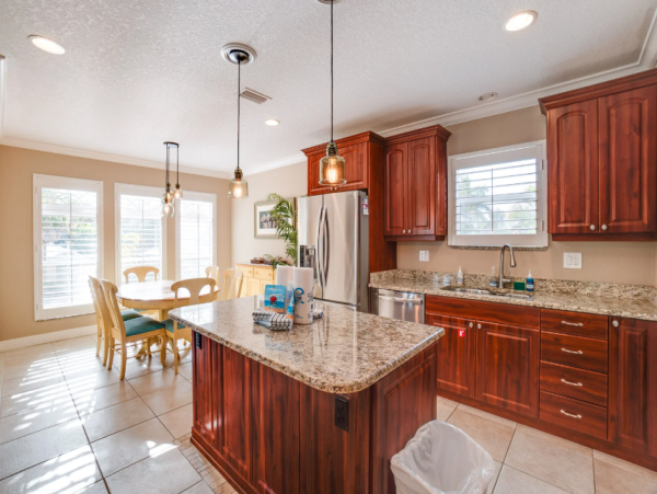 Luxury Coastal Retreat in Holmes Beach Sleeps 8